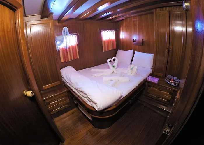 Gulet - Cello The 3rd Botel Lefkáda