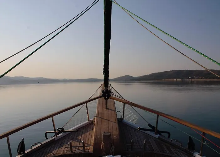 Gulet - Cello The 3rd Botel