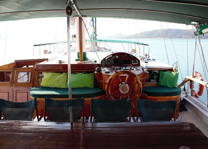 Gulet - Cello The 3rd Botel Lefkáda