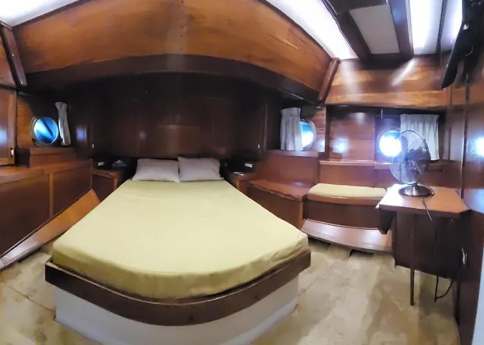 Gulet - Cello The 3rd Ботель Лефкада